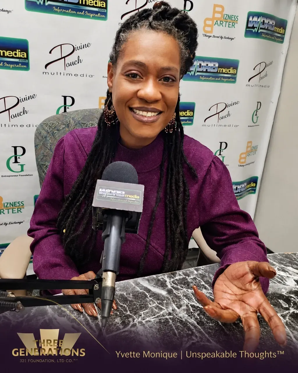 Yvette Monique speaking into a WDRB Media microphone during Unspeakable Thoughts.